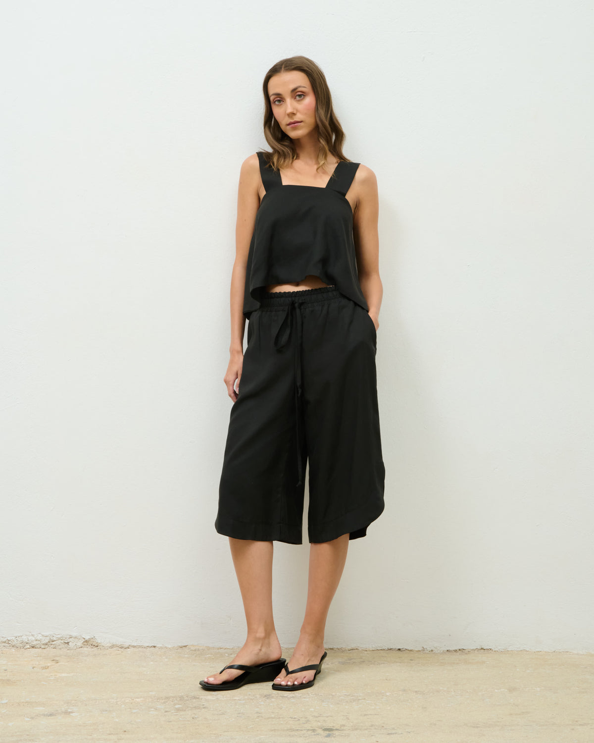 Sunday Top Black